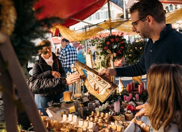 Schmerikon erstrahlt in weihnachtlichem Glanz